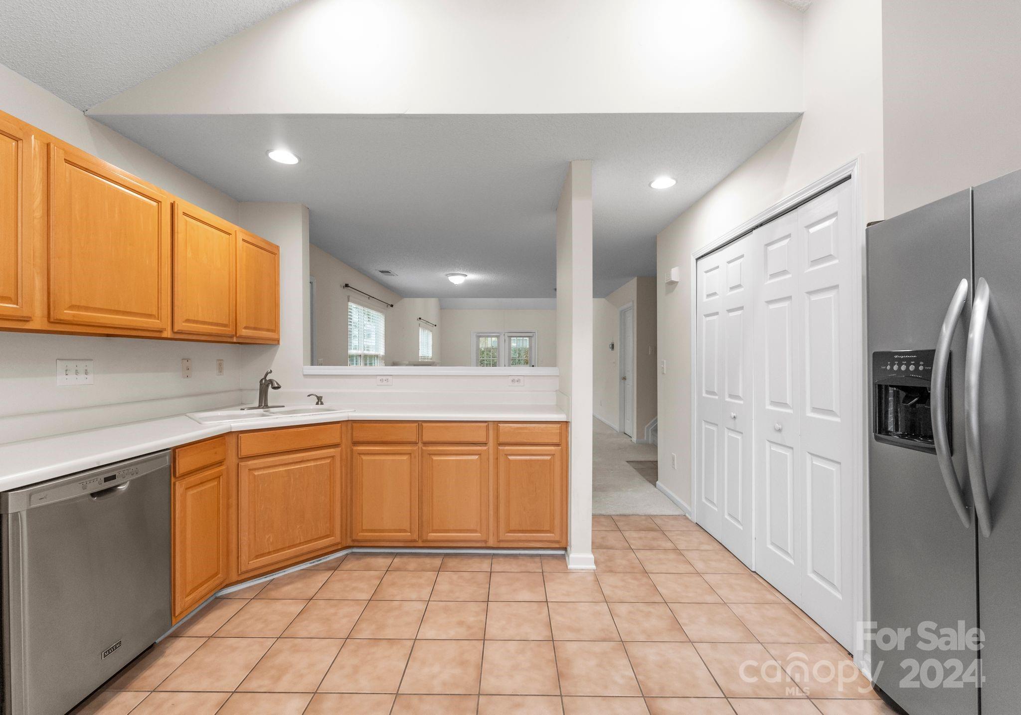 Holly Ridge - Residential