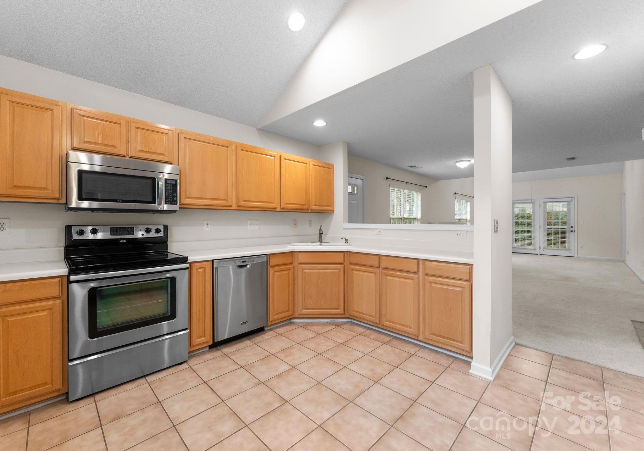 Holly Ridge - Residential
