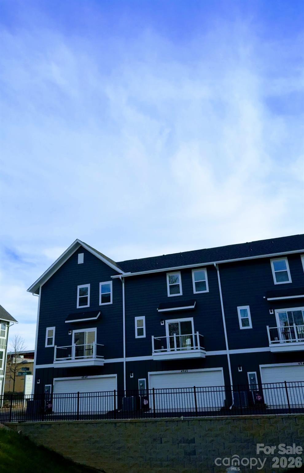 4945 Fitzgerald Avenue 6