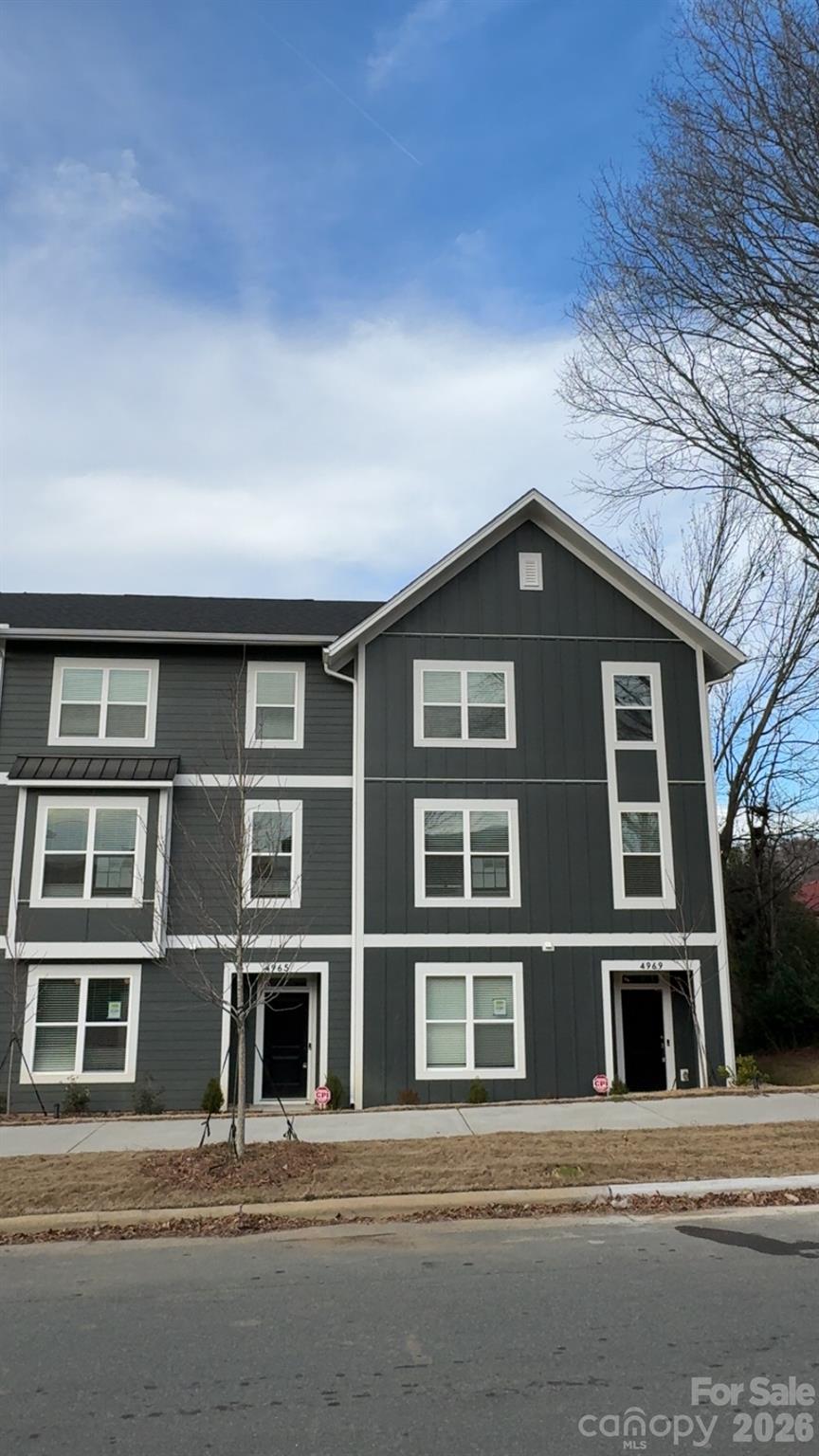 4945 Fitzgerald Avenue 6