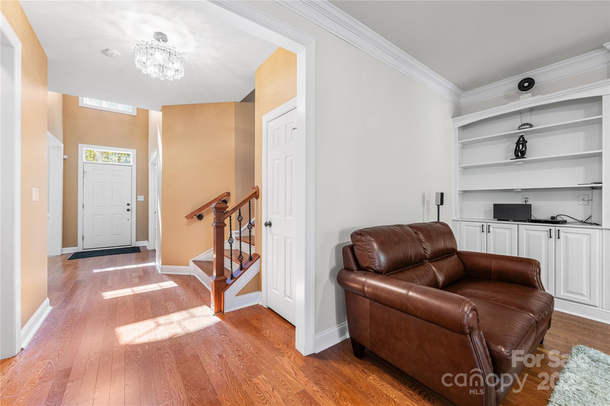 15618 Troubadour Lane