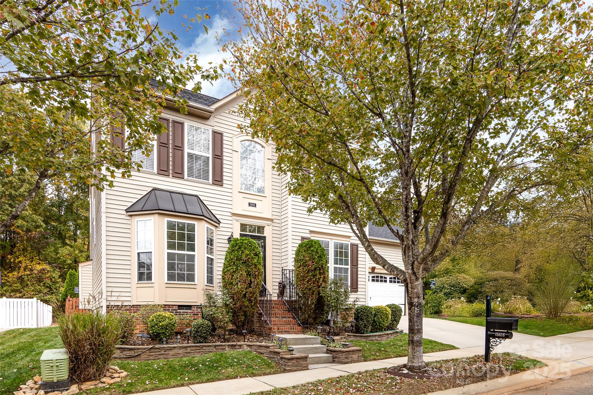 15618 Troubadour Lane