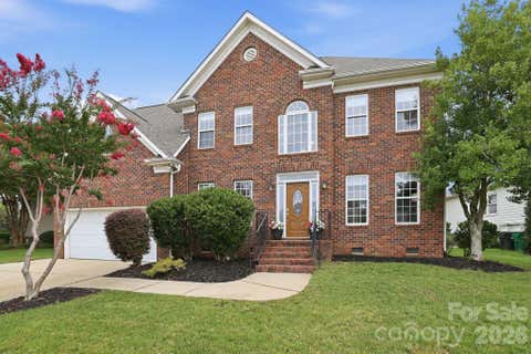 Photo of 12415 Oakbriar Lane, Charlotte, NC 28273 (MLS # 4416011)