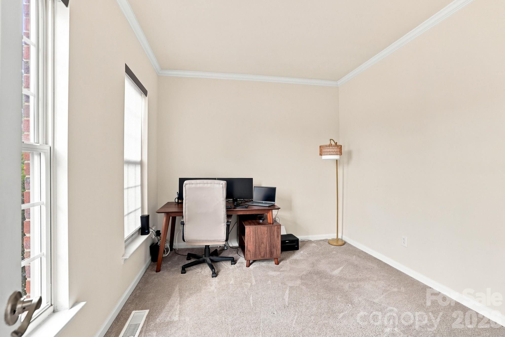 12415 Oakbriar Lane