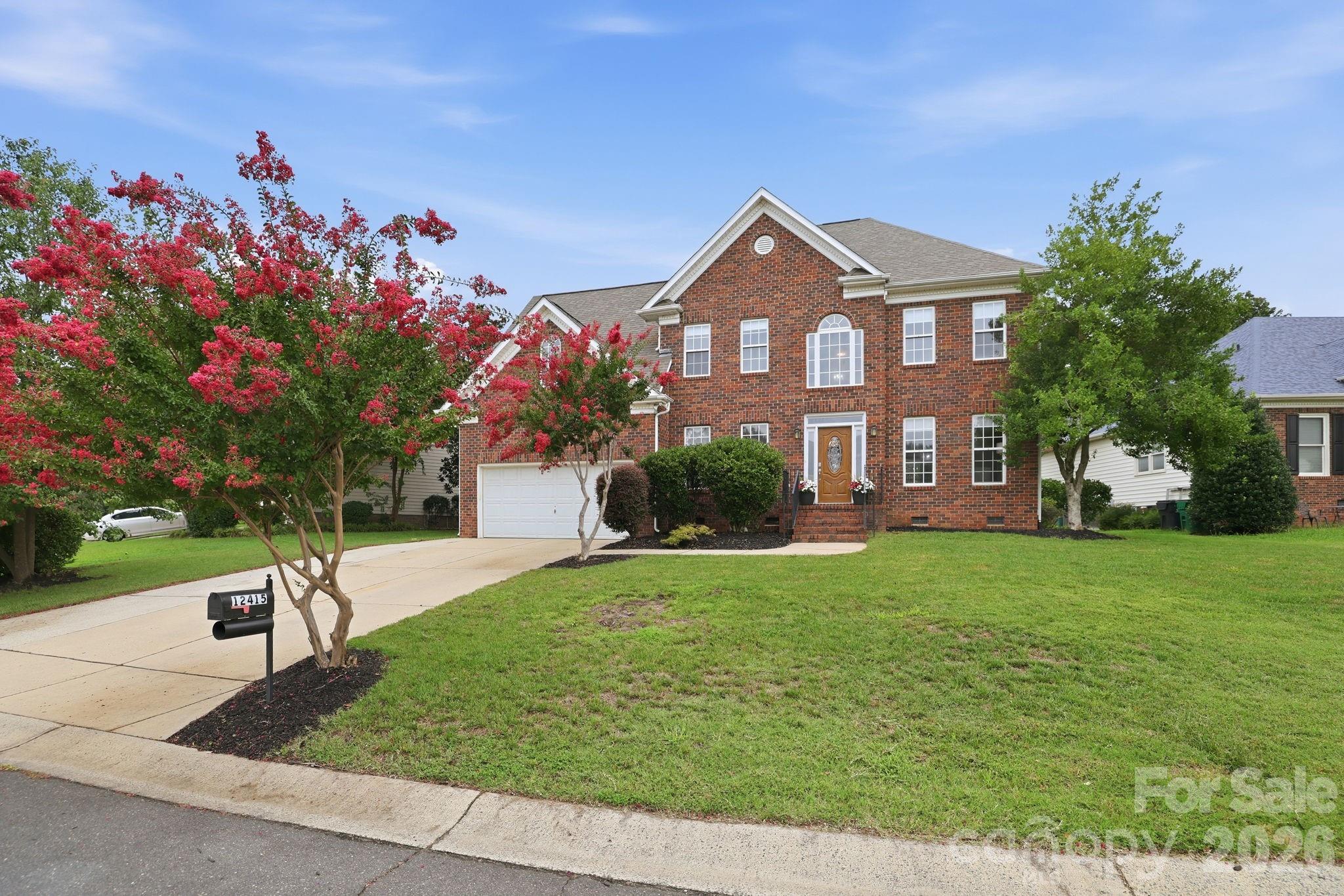 12415 Oakbriar Lane