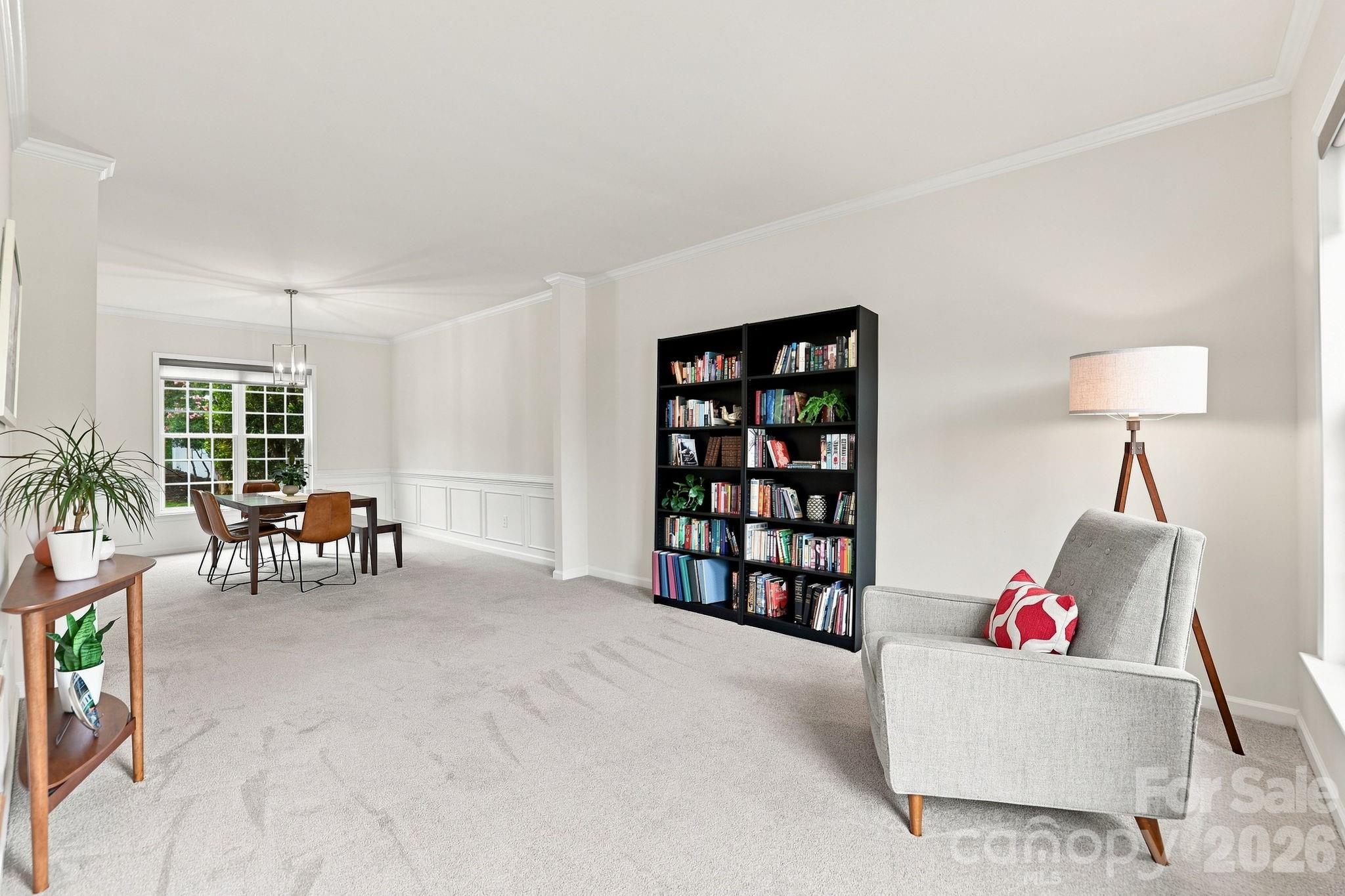 12415 Oakbriar Lane