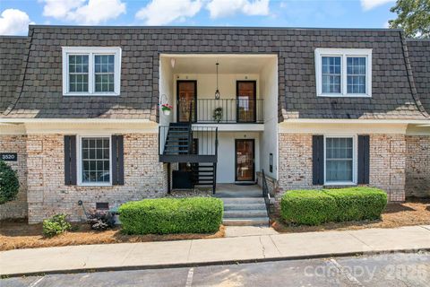Photo of 3520 Colony Road #D, Charlotte, NC 28211 (MLS # 4342647)