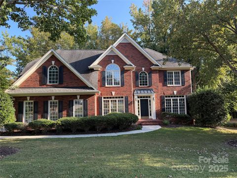Photo of 10010 Bayart Way, Huntersville, NC 28078 (MLS # 4305860)