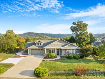 28 Penley Park Drive Weaverville NC 28787