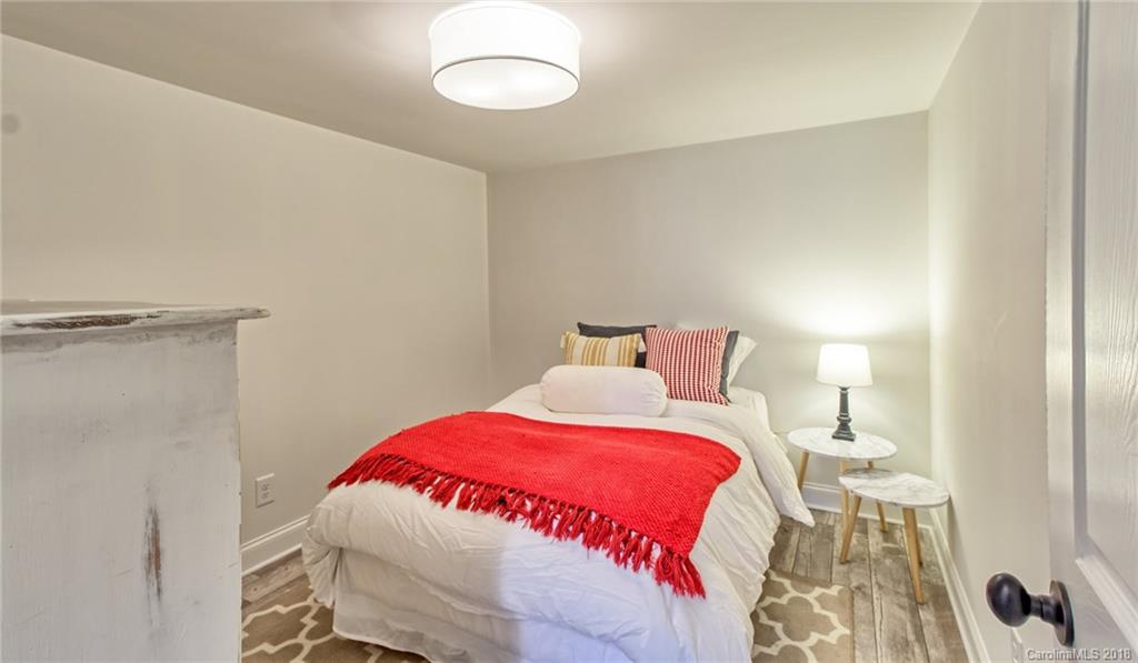 Sherwood Forest - Residential