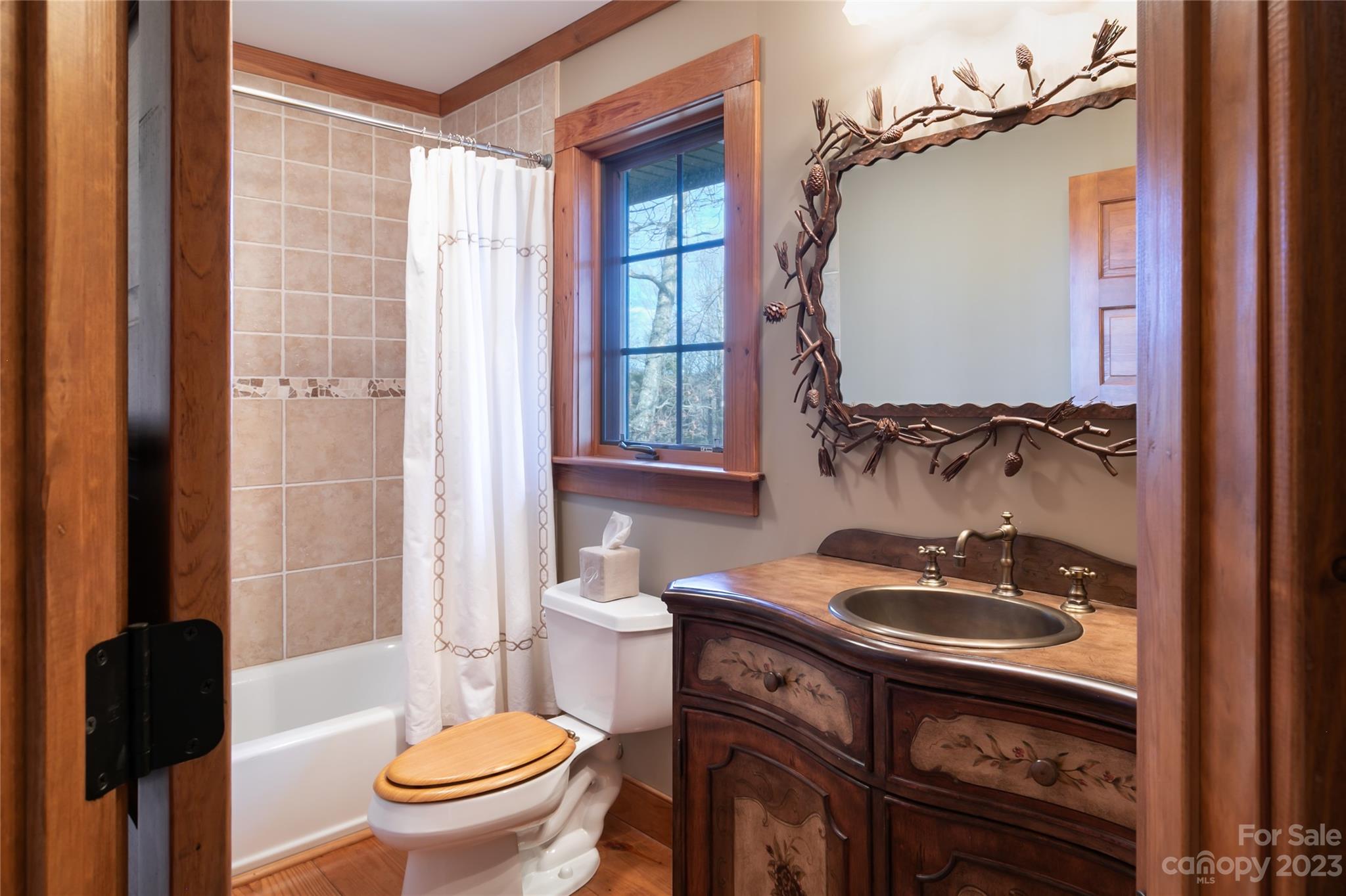 Lake Toxaway Estates - Residential