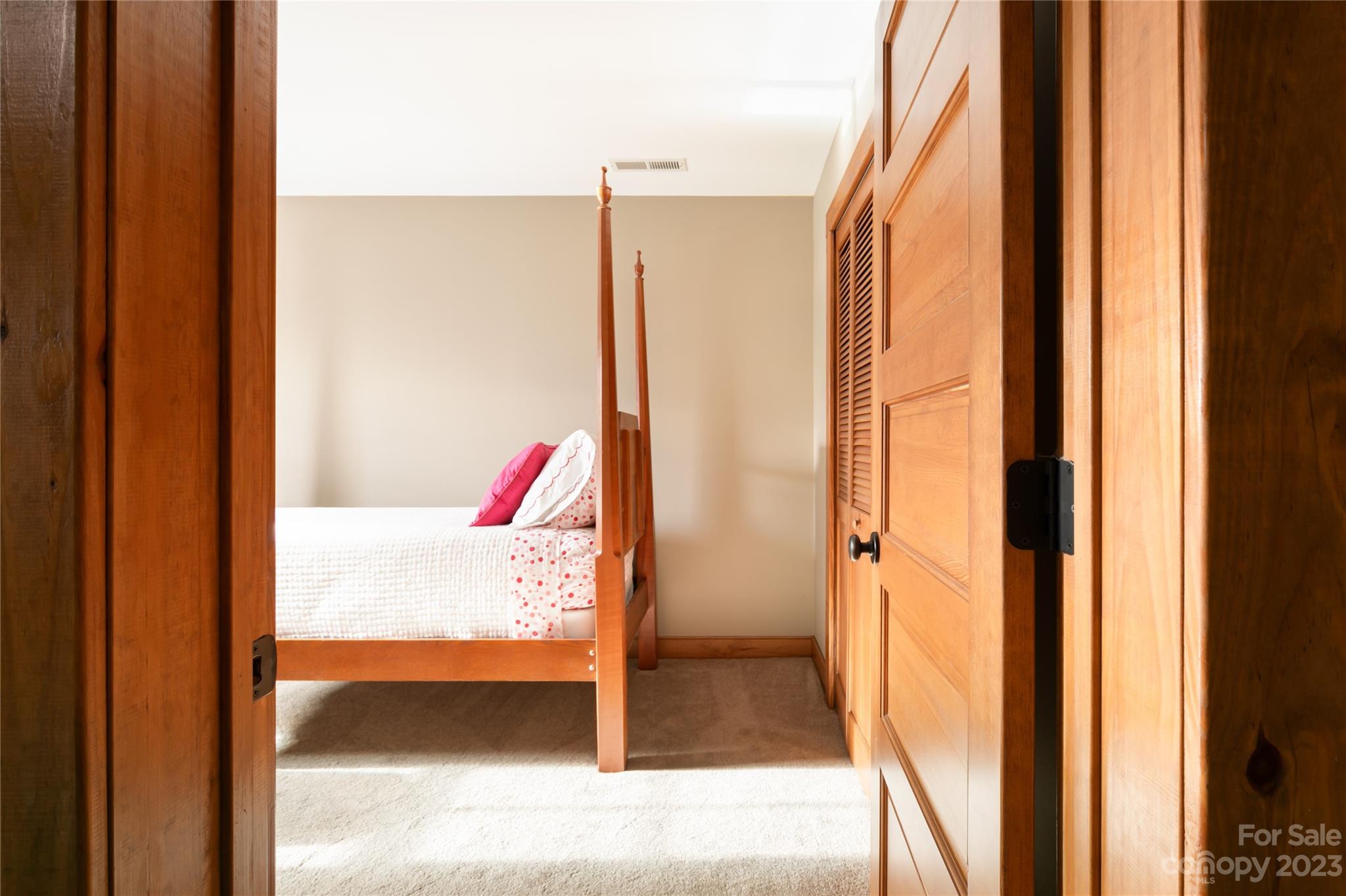 Lake Toxaway Estates - Residential