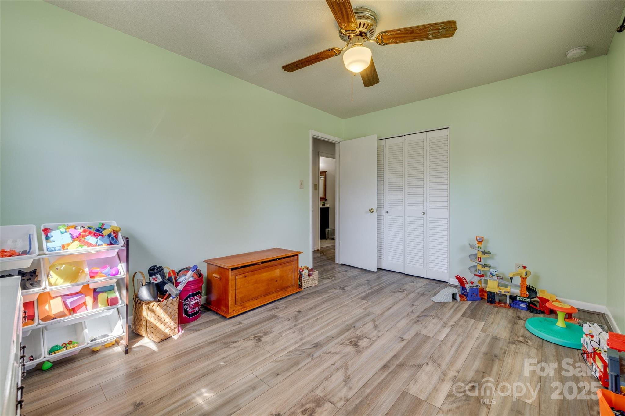 Midbrook - Residential