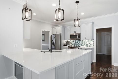 Photo of 5508 Tillery Lane, Gastonia, NC 28056 (MLS # 4391366)