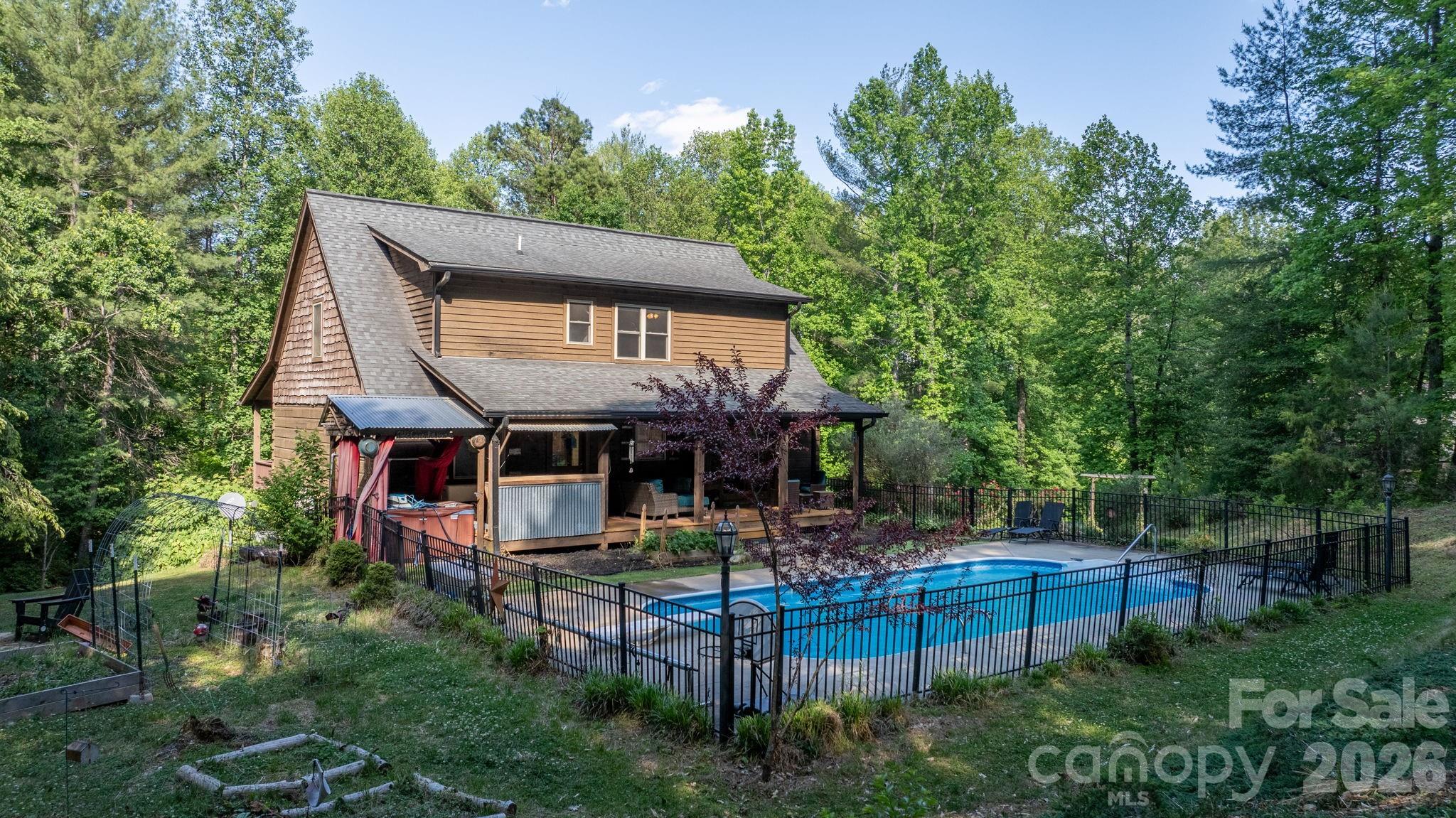 3355 Helton Hartley Place