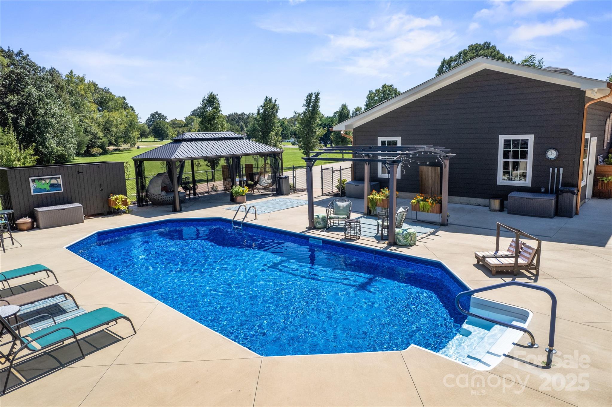 5850 Alexander Road