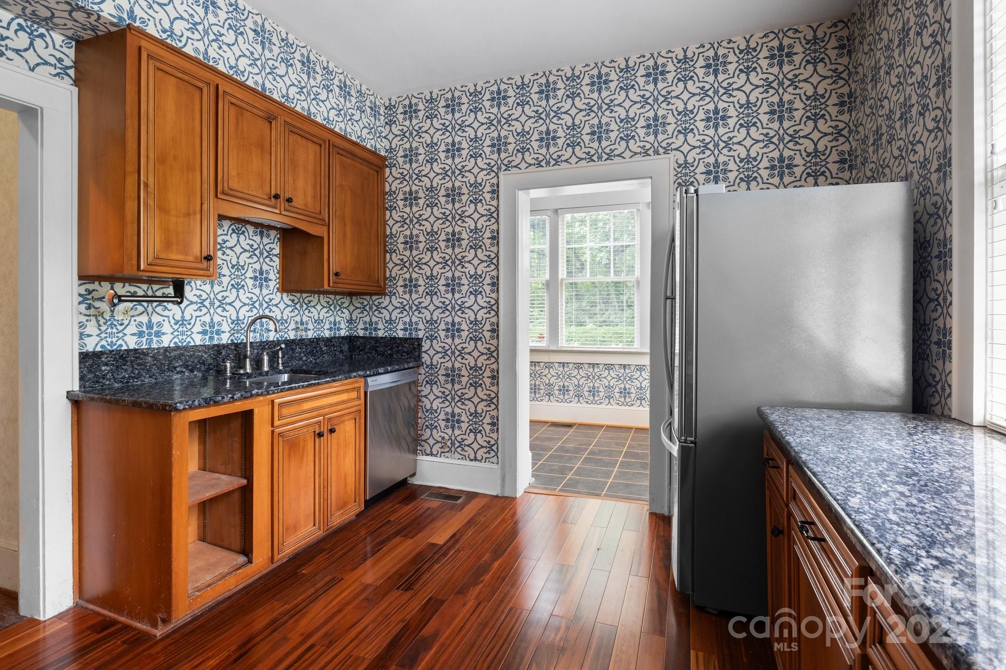 Myers Park - Residential