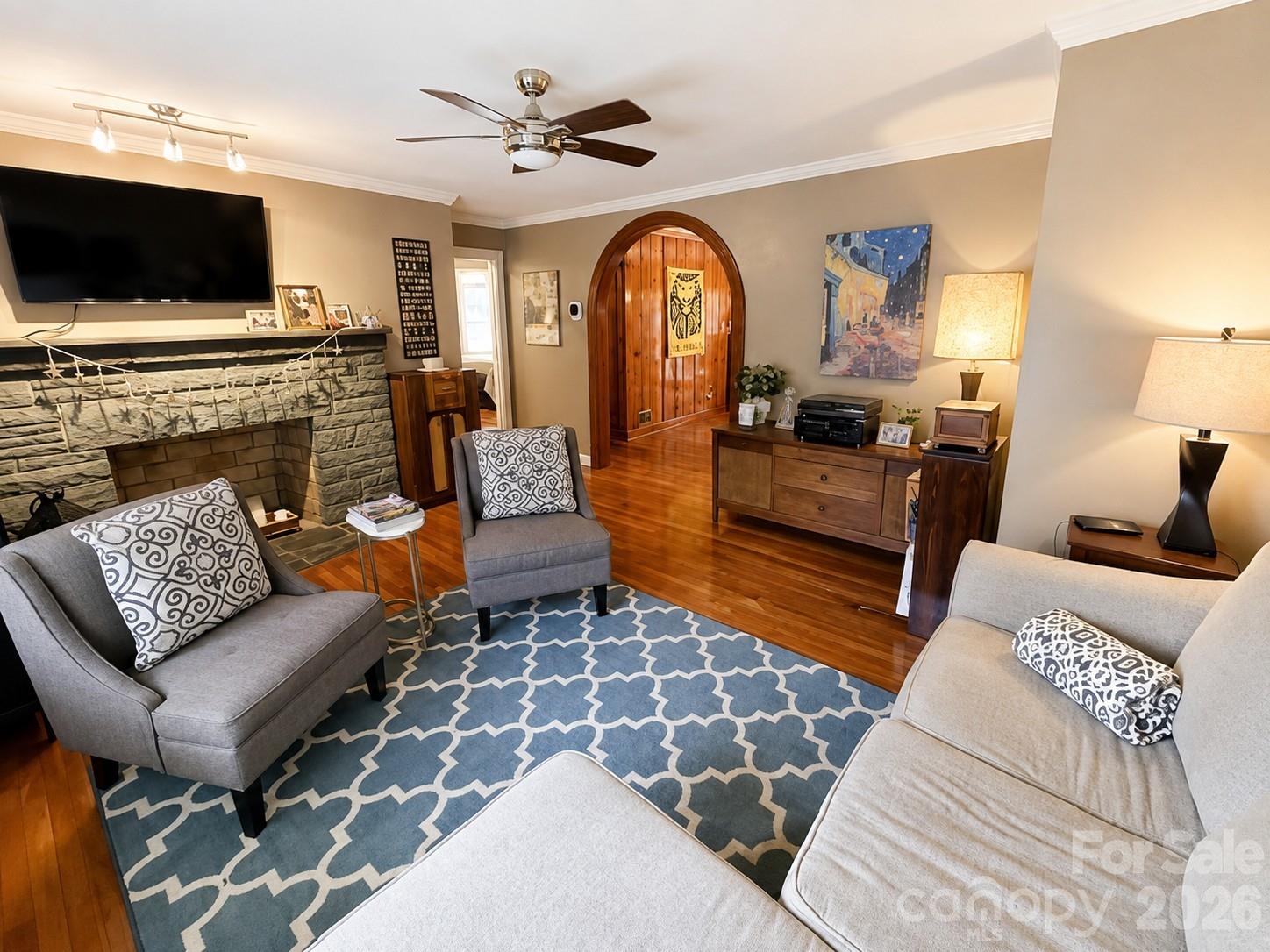 807 Yadkin Street