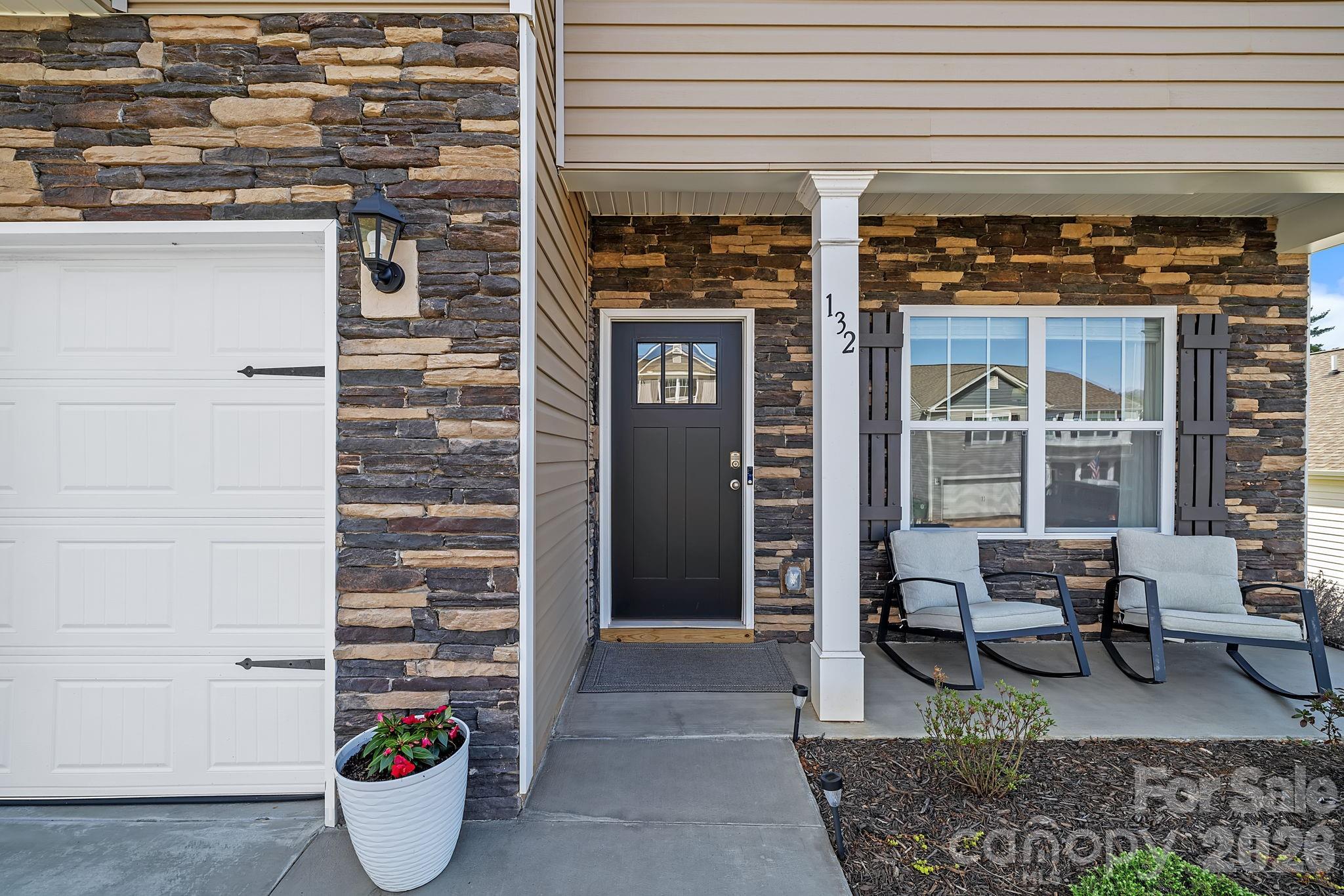 132 Ridgeview Lane