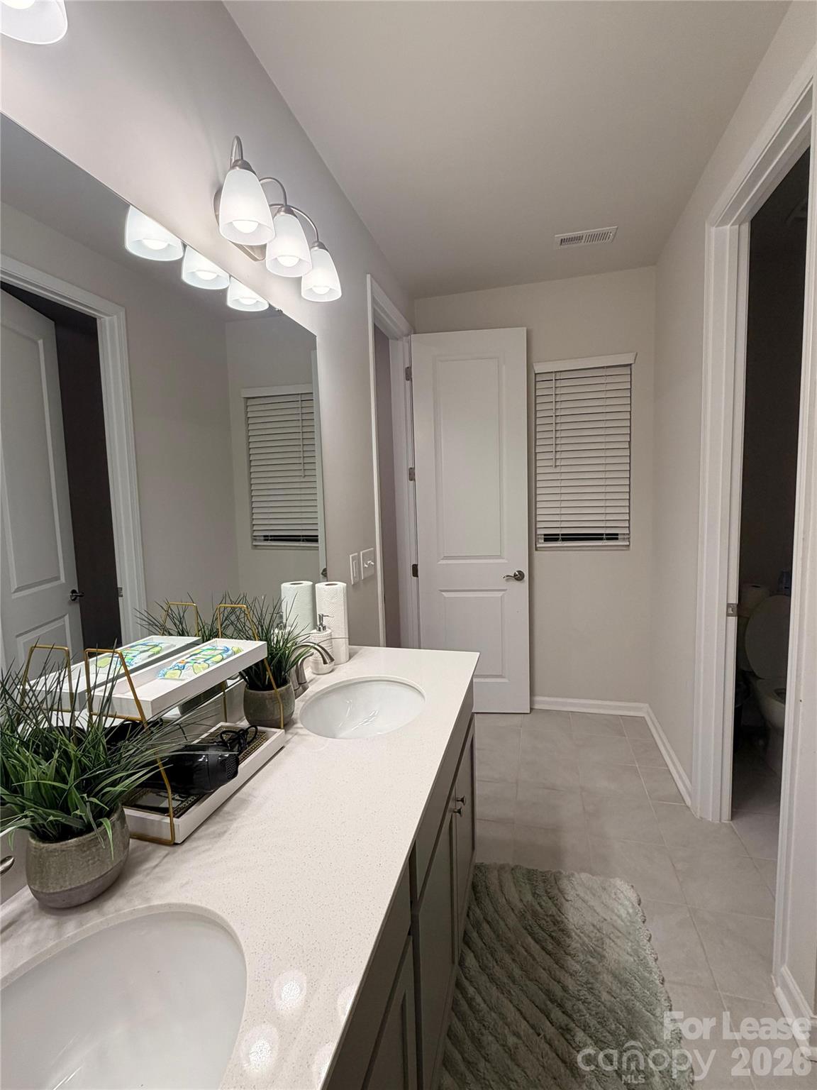 Fifteen 15 Cannon - Residential Lease