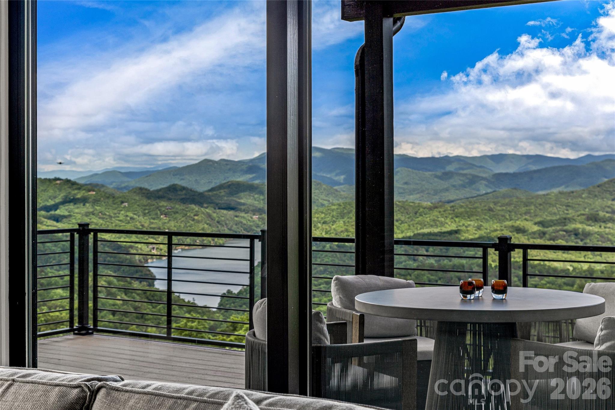 Fontana Trace - Residential