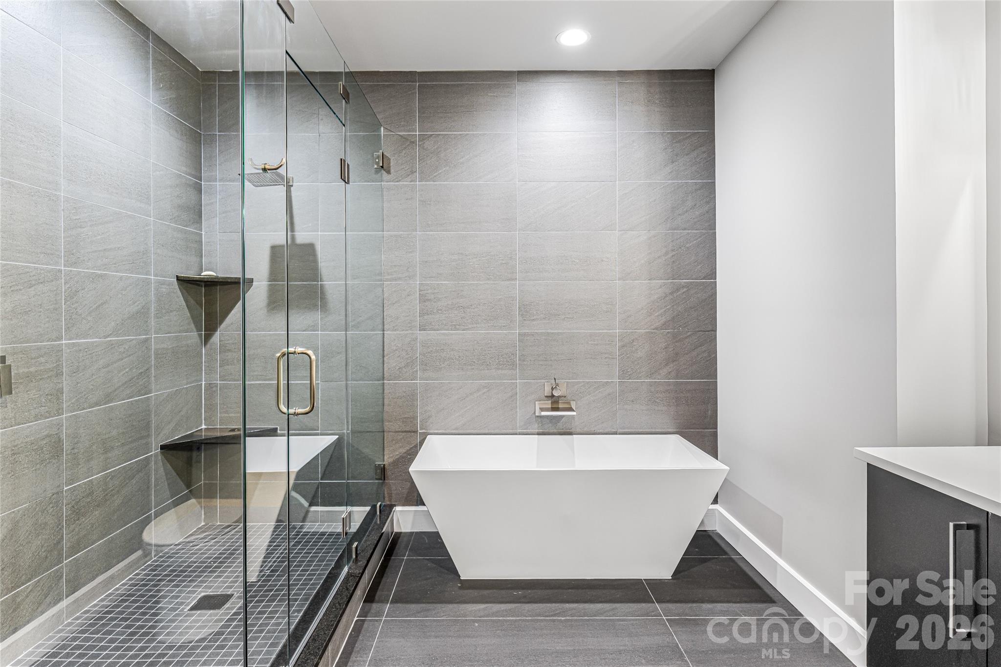 Fontana Trace - Residential