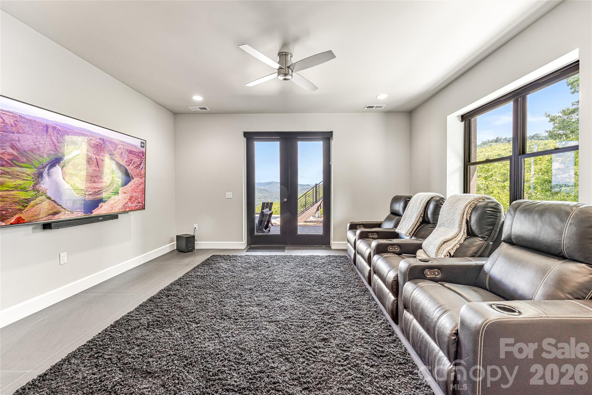 Fontana Trace - Residential