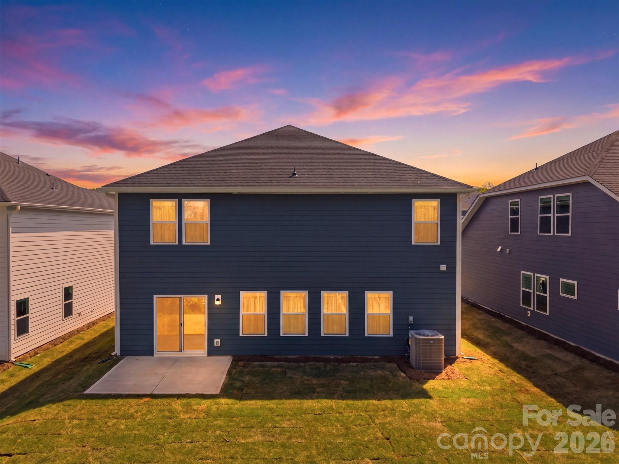 2076 Sunflower Circle