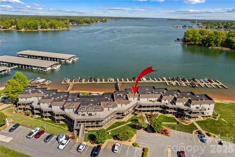 7831 Spinnaker Bay Drive Sherrills Ford NC 28673