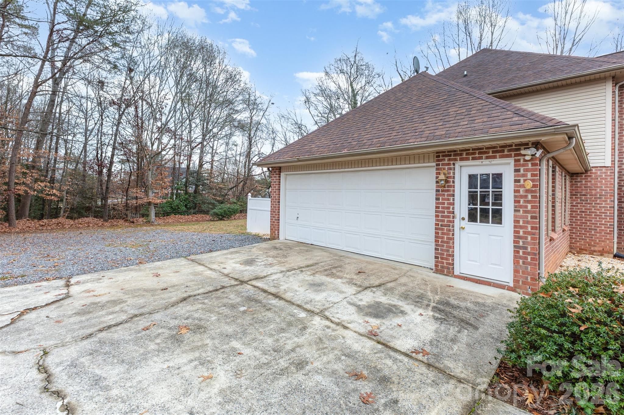 Belle Terra - Residential