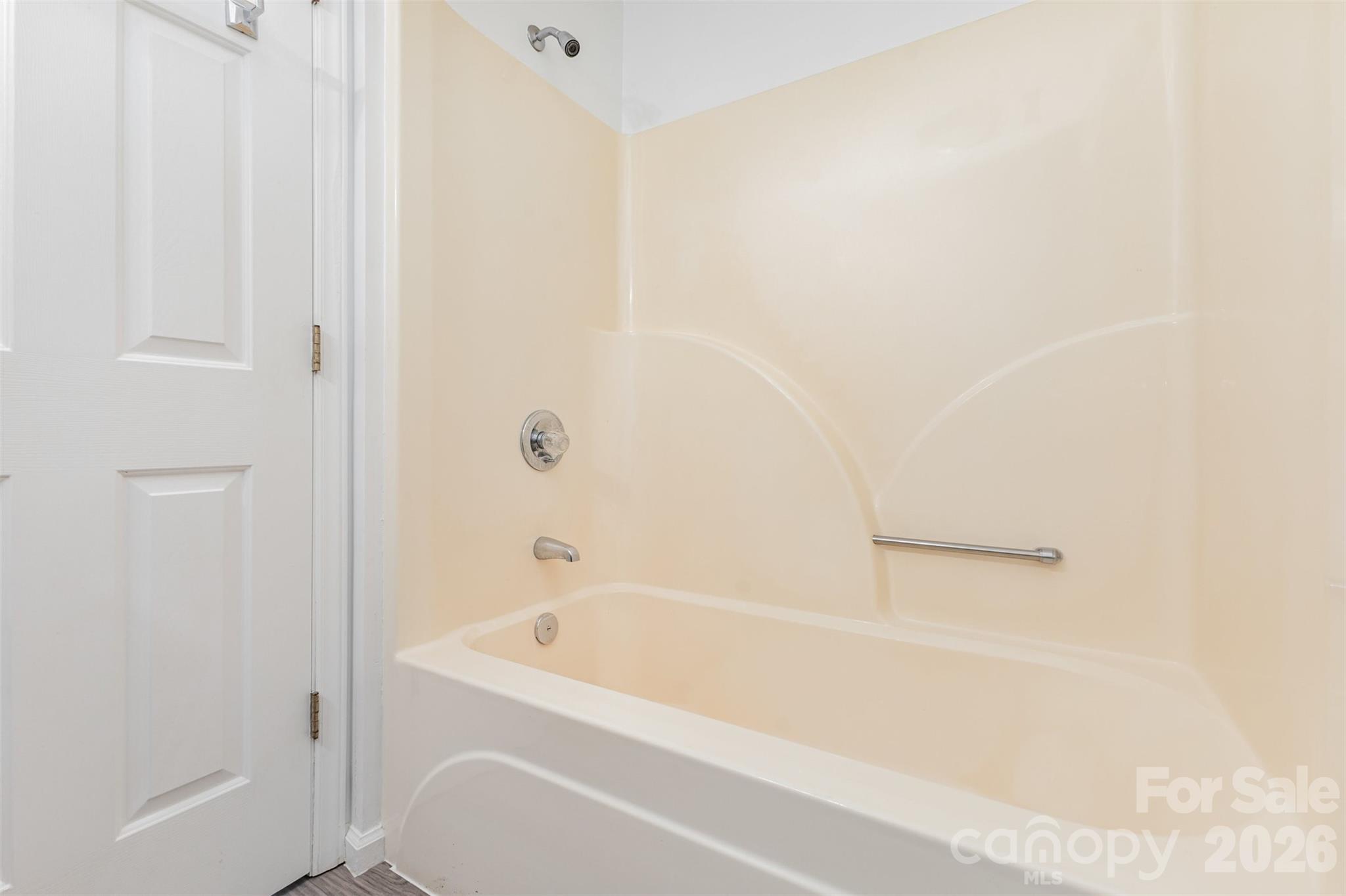 Belle Terra - Residential