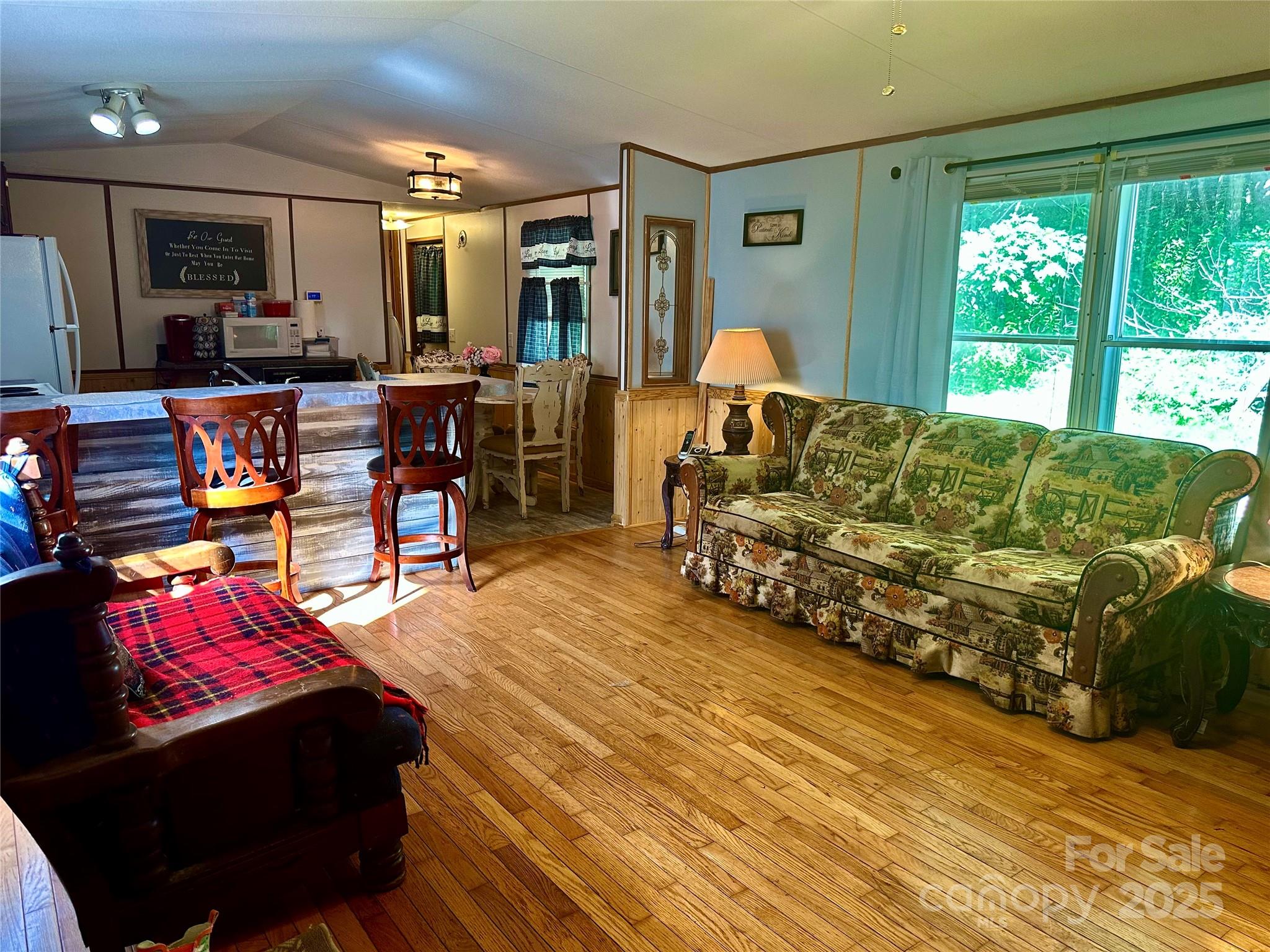 492 Chestnut Mountain Road