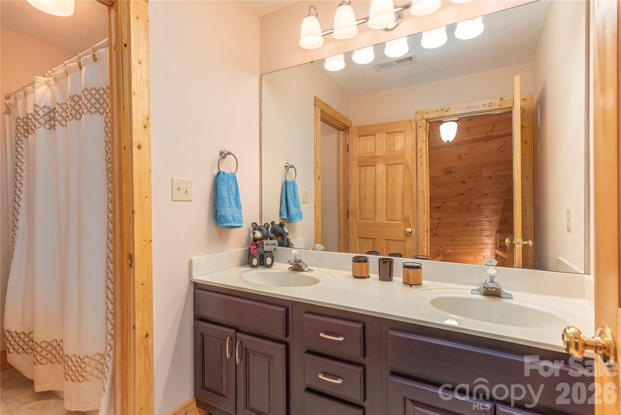 Smoky Mountain Retreat at Ridgewood Estates - Residential