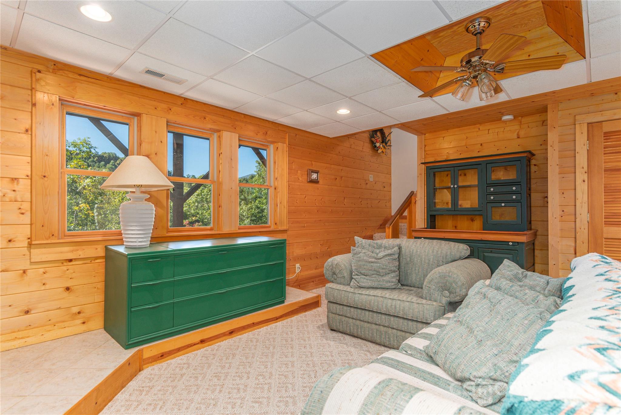 Smoky Mountain Retreat at Ridgewood Estates - Residential