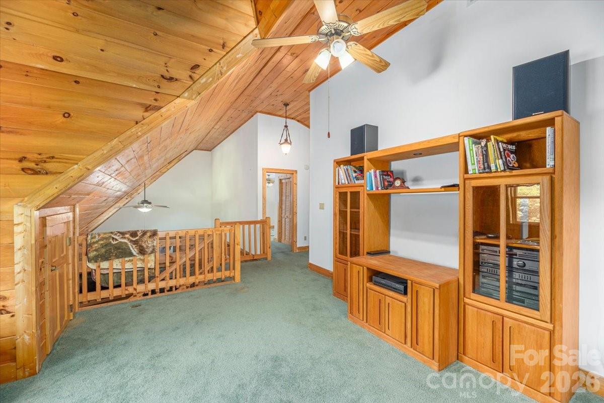 Smoky Mountain Retreat at Ridgewood Estates - Residential