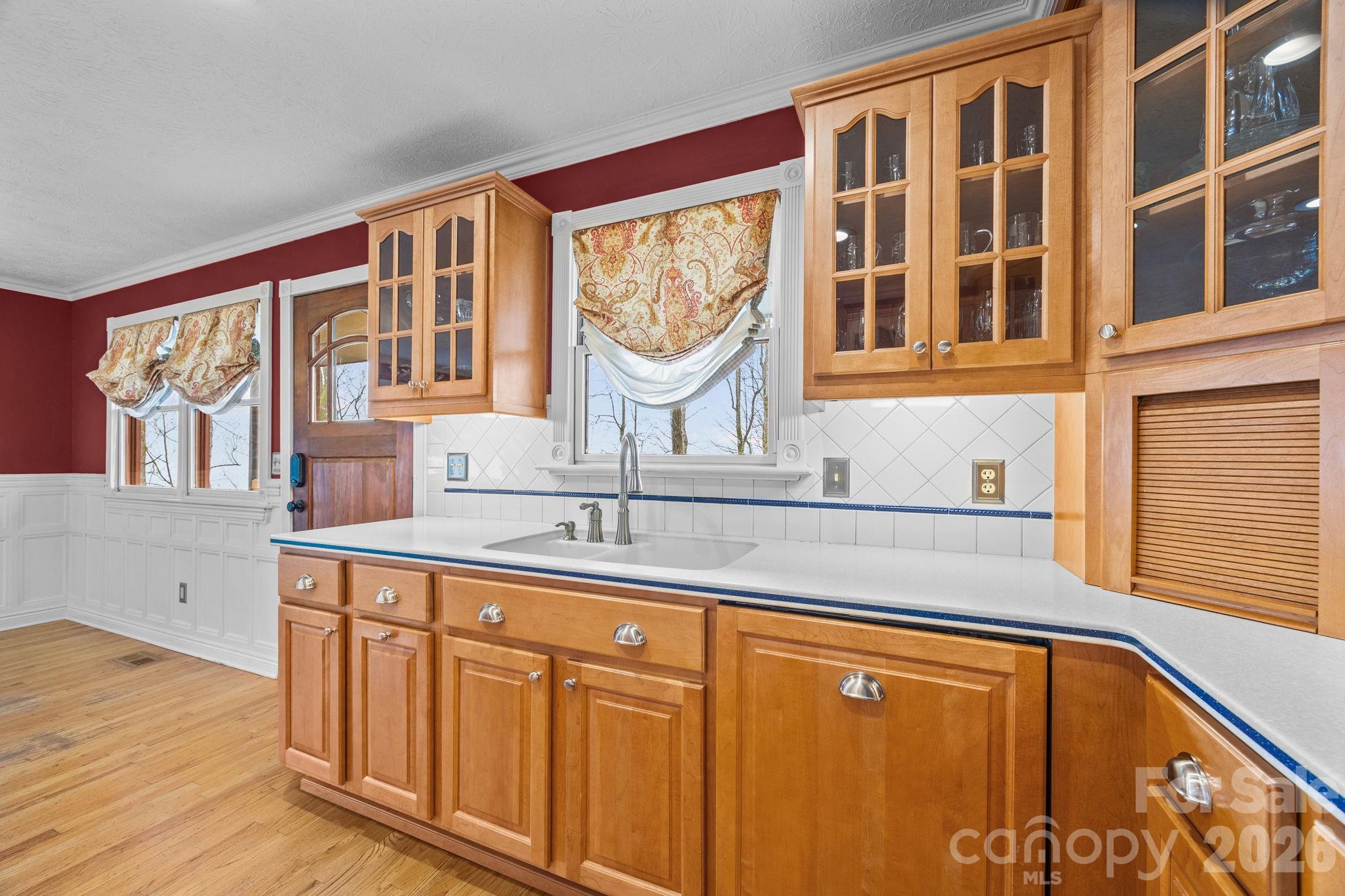 6773 Pinnacle Mountain Road