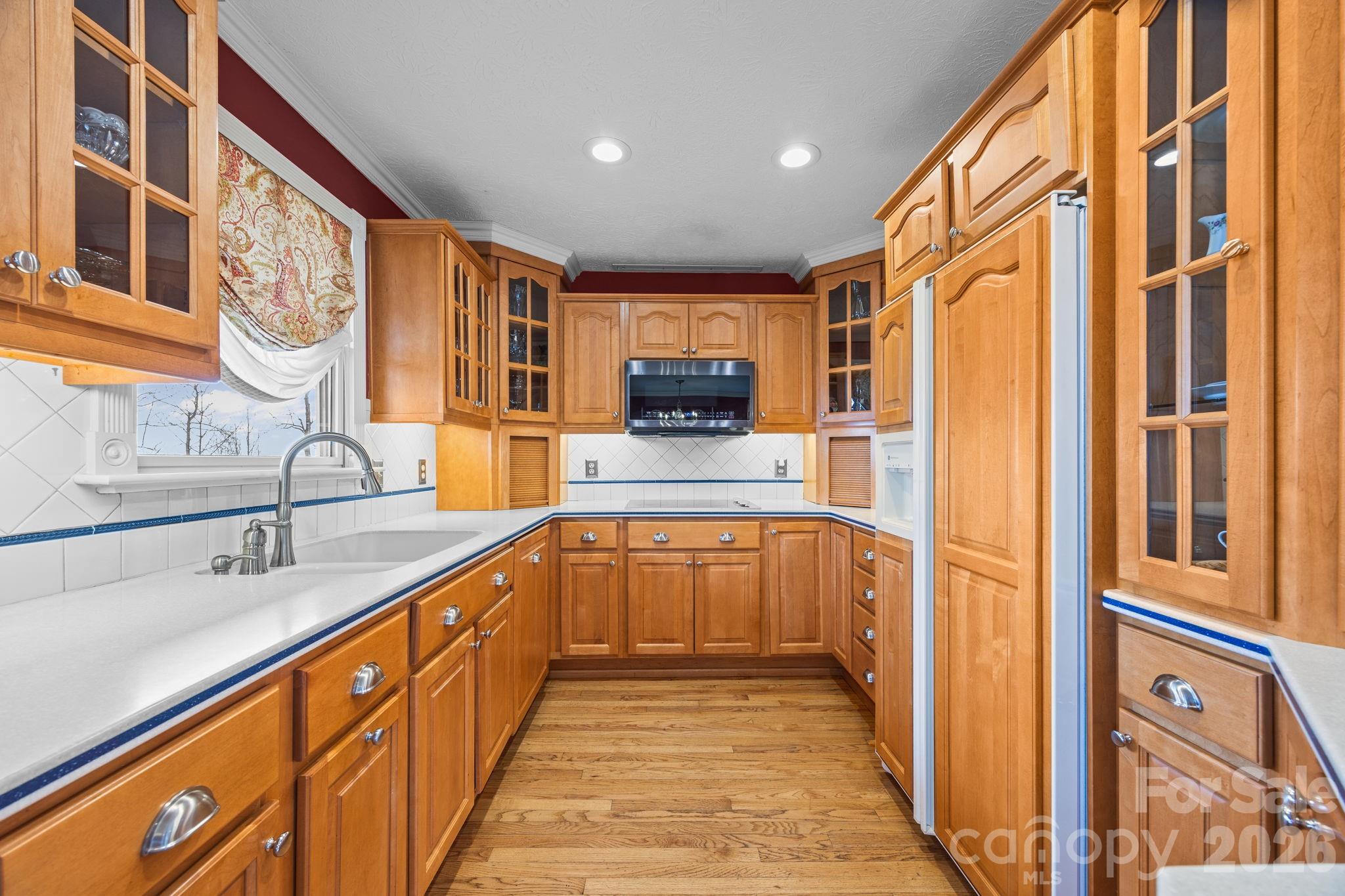 6773 Pinnacle Mountain Road