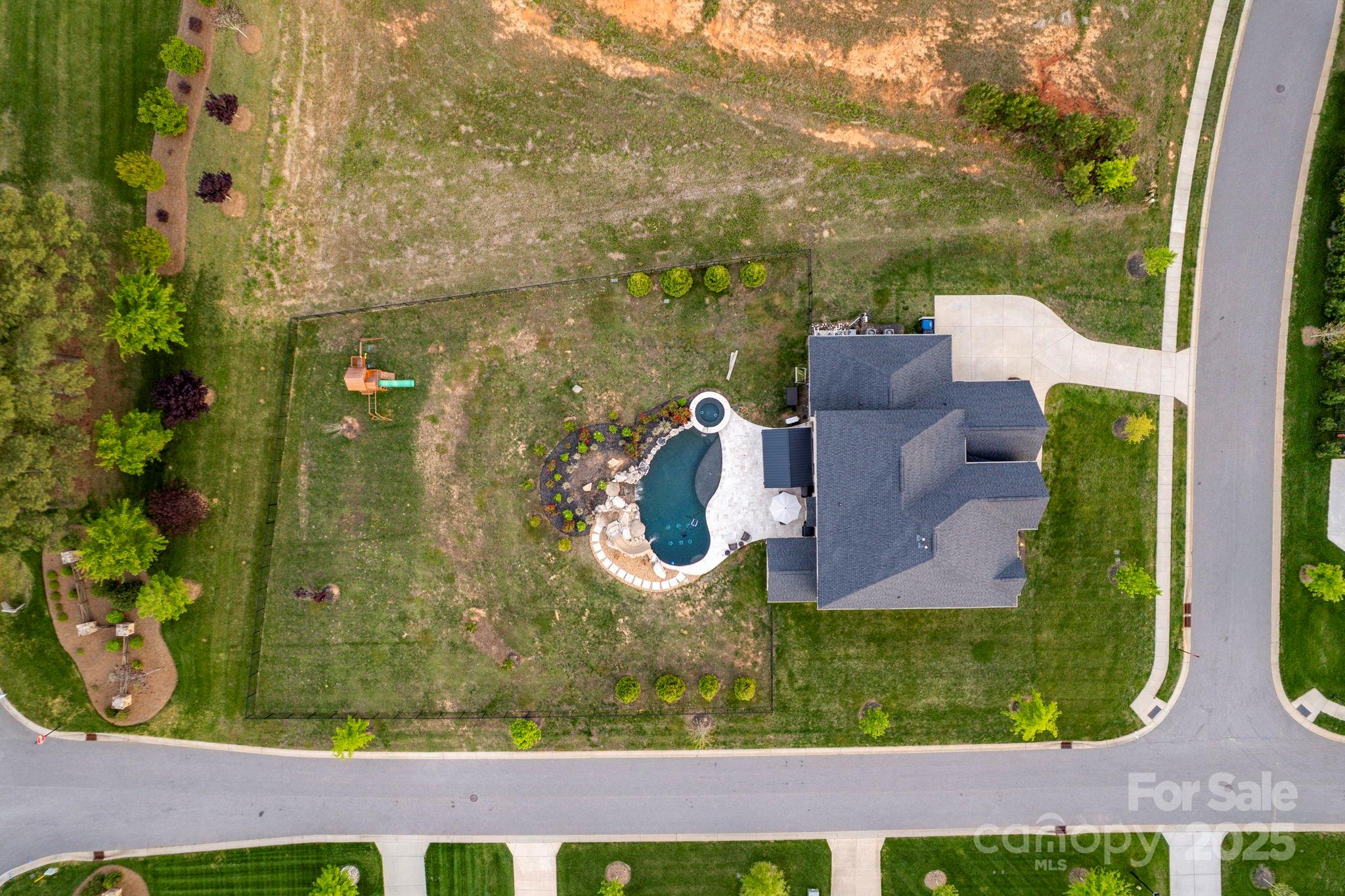 The Highlands at Weddington - Residential