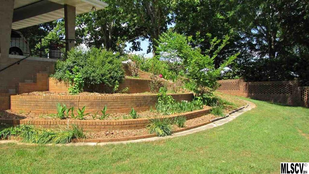 Leeward Point - Residential