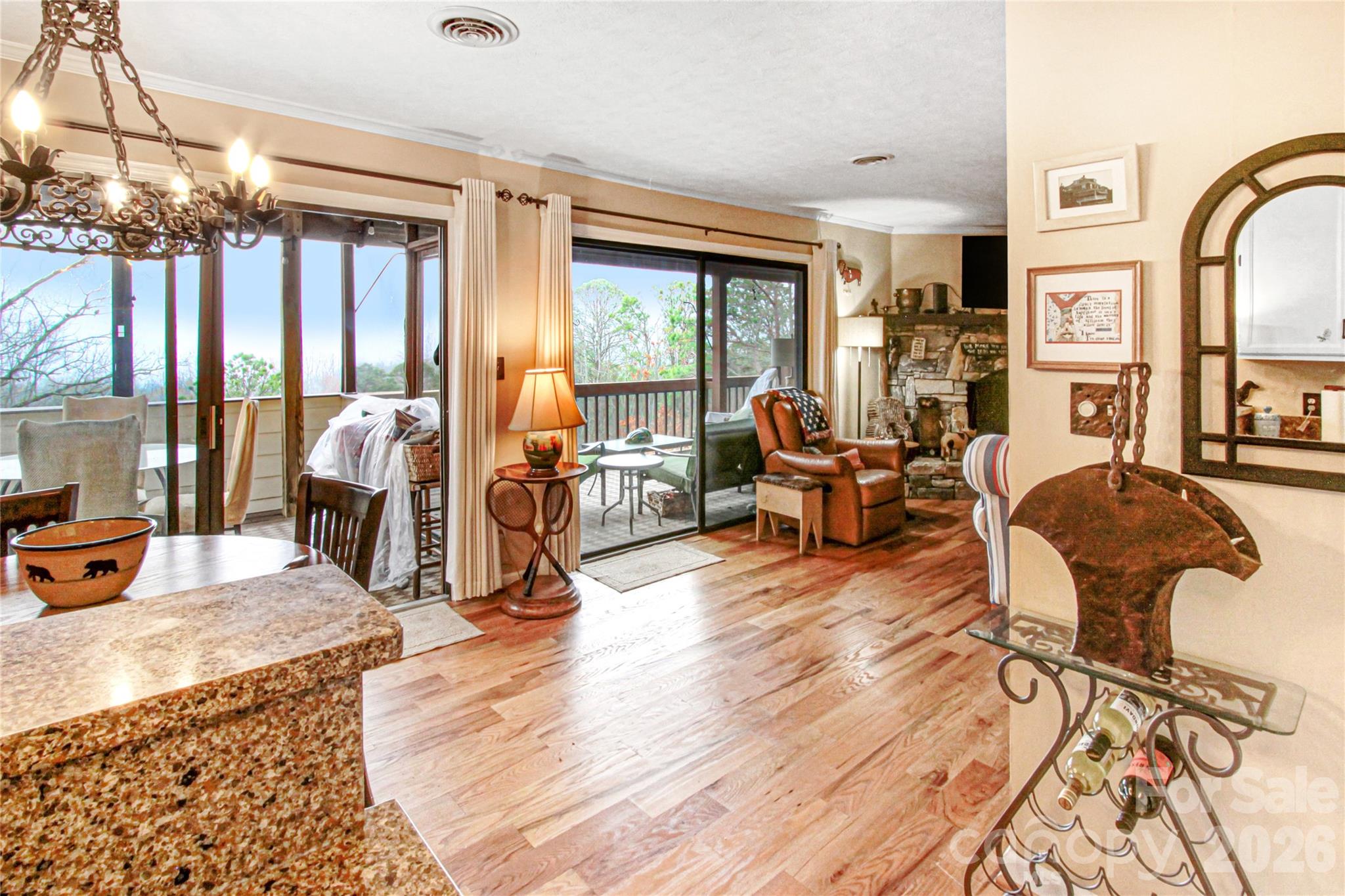 Toxaway Views Condominiuns - Residential