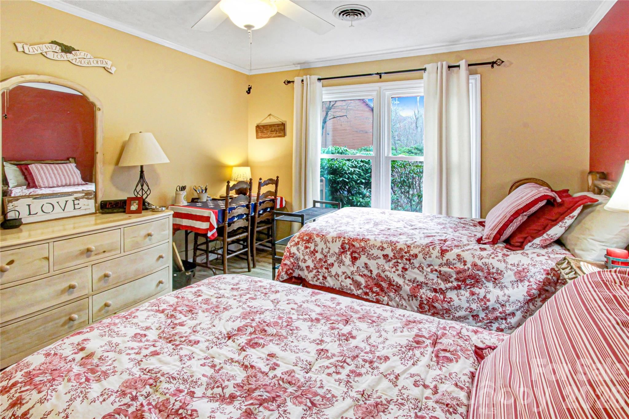 Toxaway Views Condominiuns - Residential