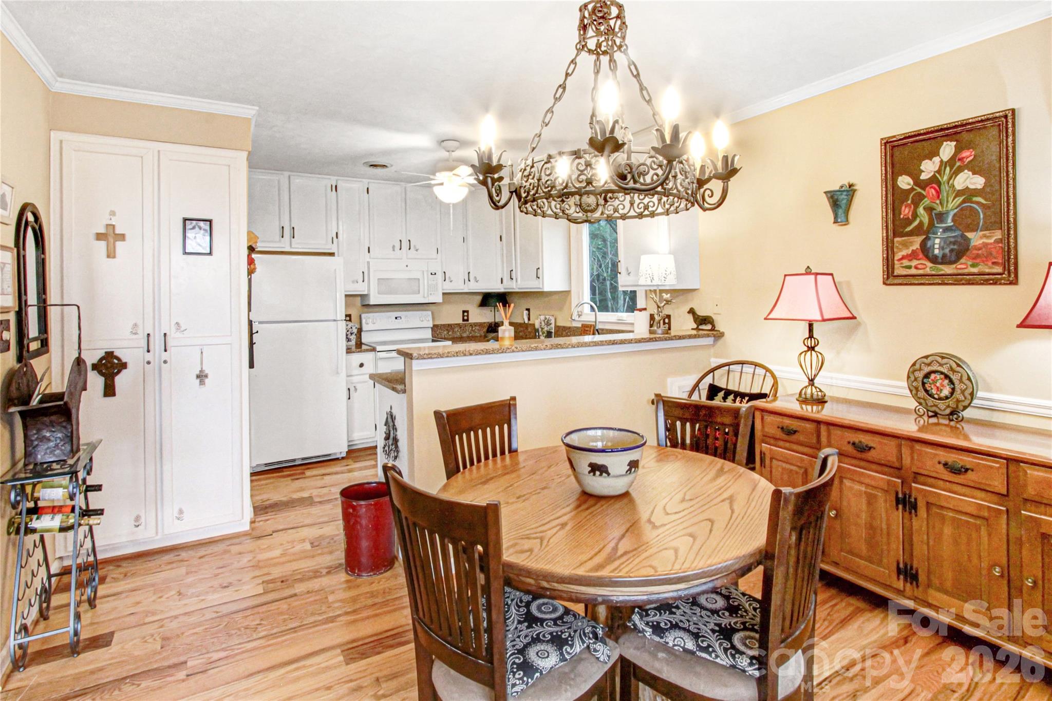 Toxaway Views Condominiuns - Residential