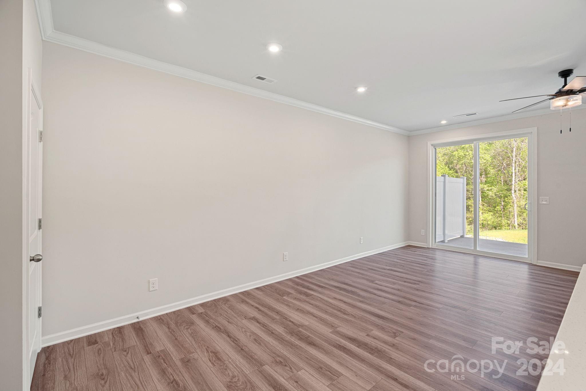 Magnolia Walk - Residential
