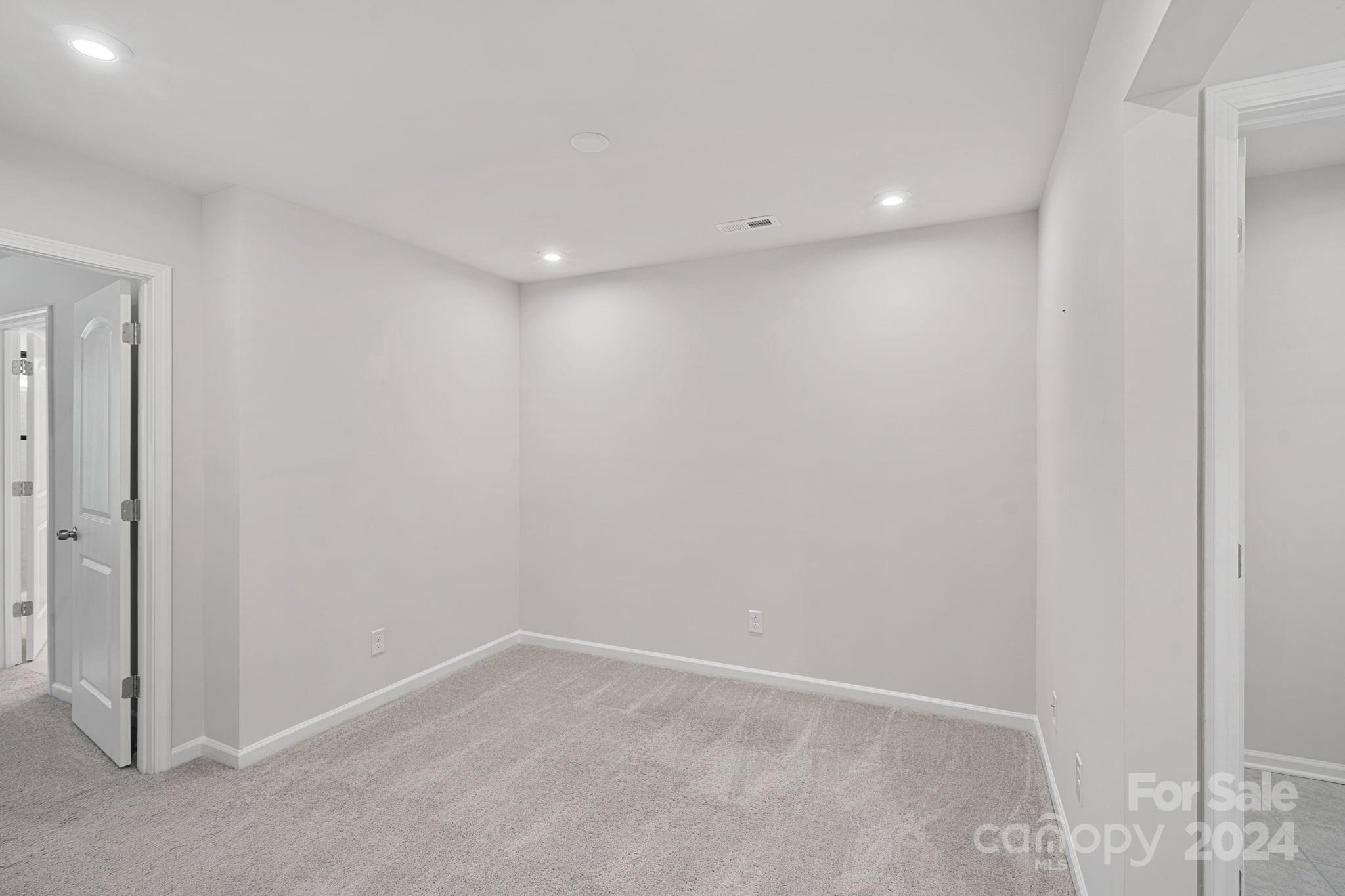 Magnolia Walk - Residential
