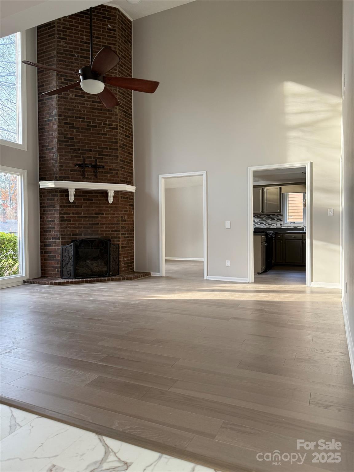 1704 knightbridge Drive