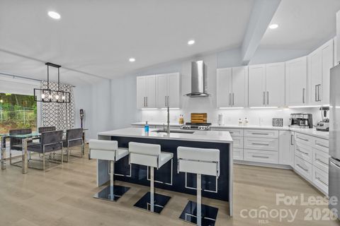 Photo of 8609 Cedarbrook Drive, Charlotte, NC 28215 (MLS # 4346021)