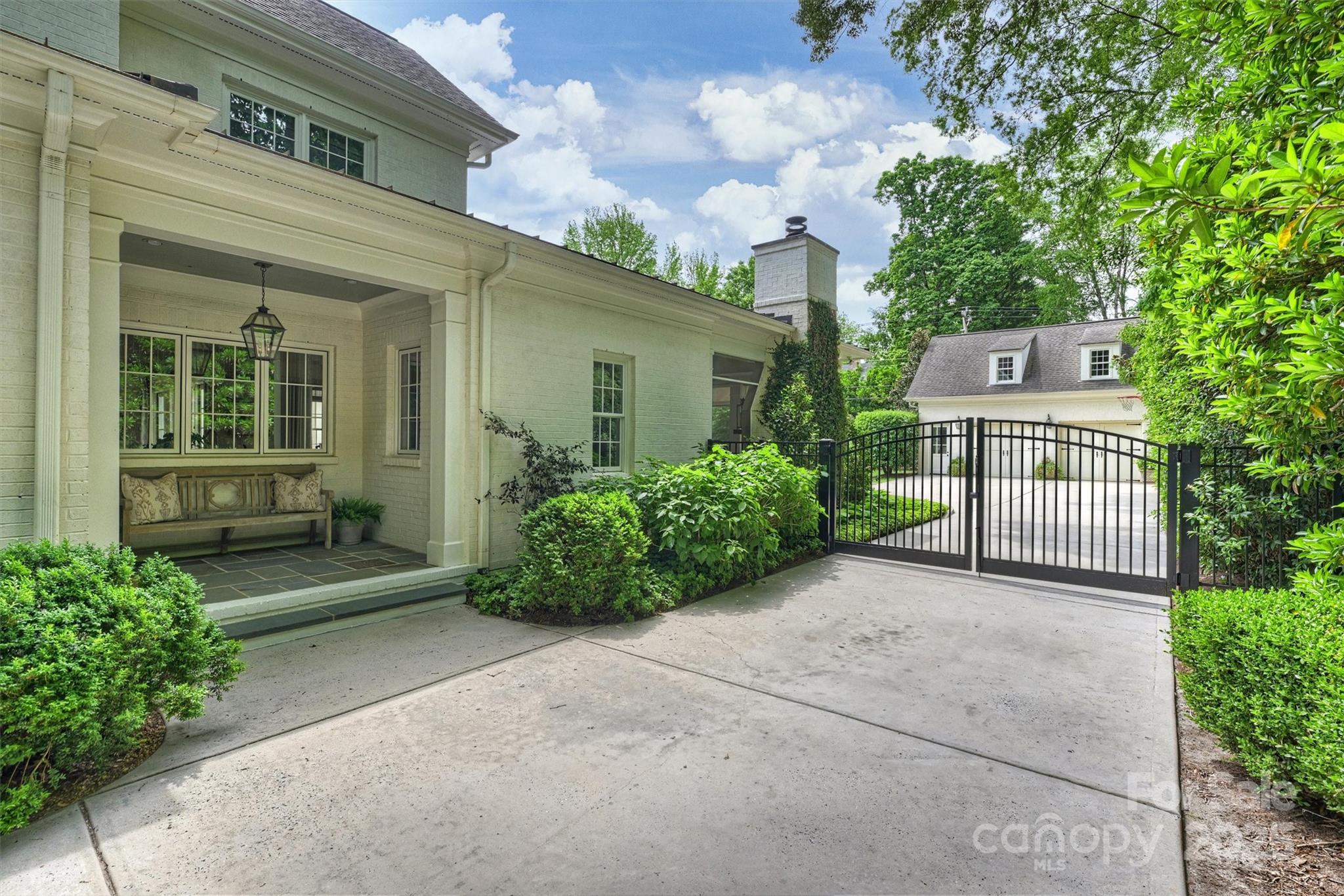 3950 Abingdon Road