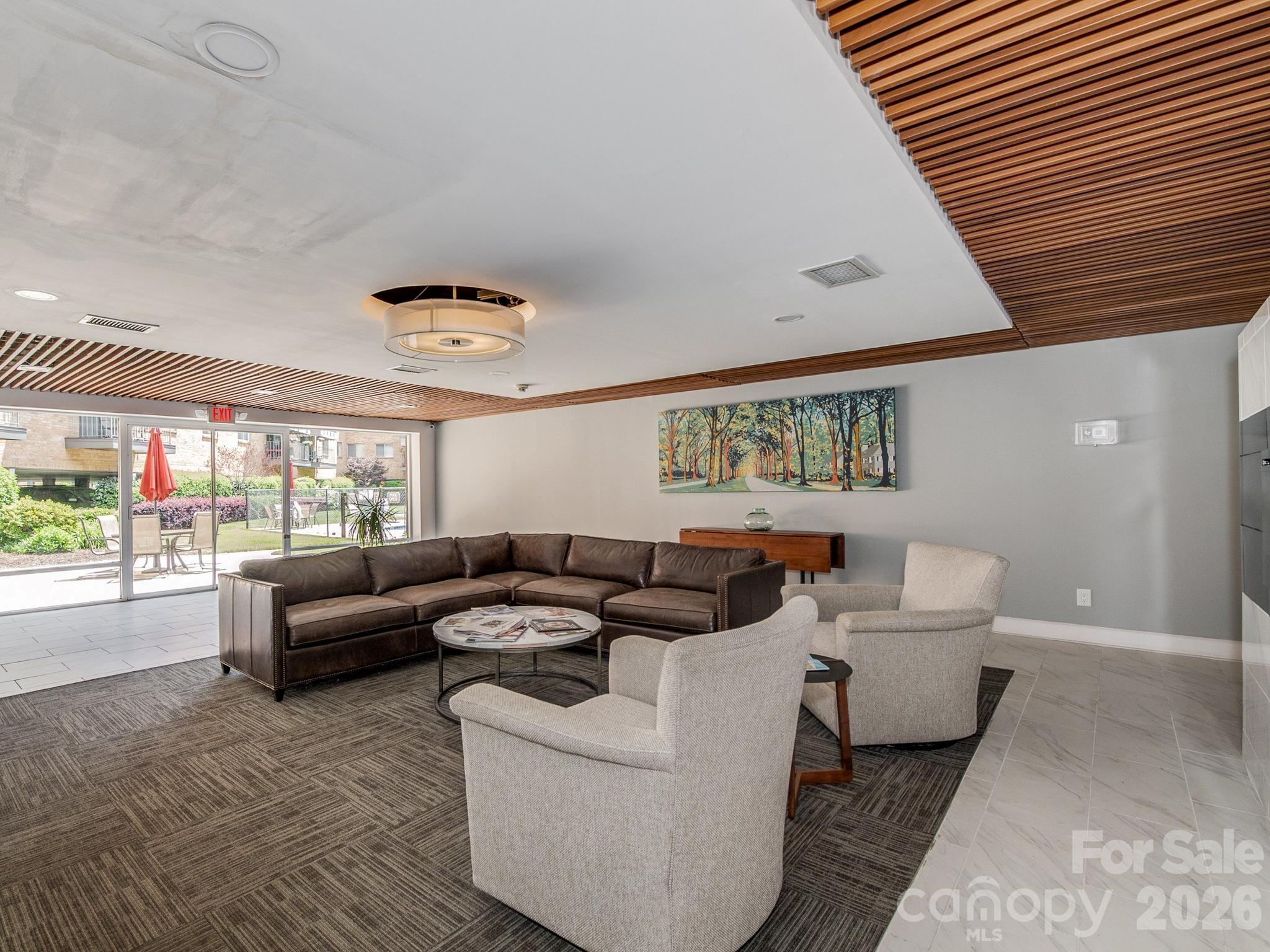 1323 Queens Road 309