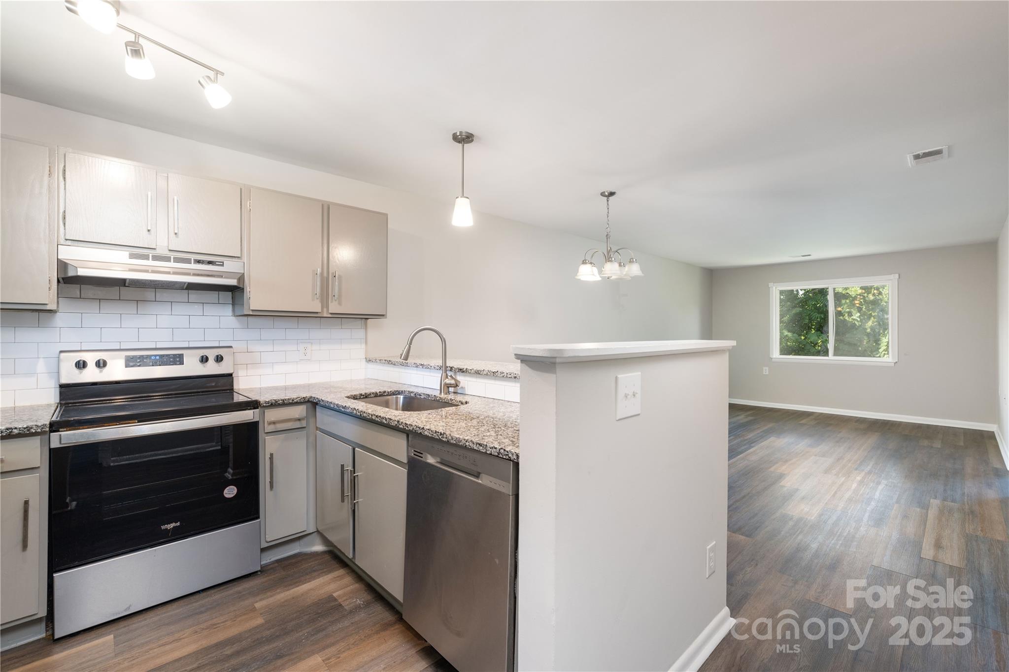 Eagles Landing - Residential