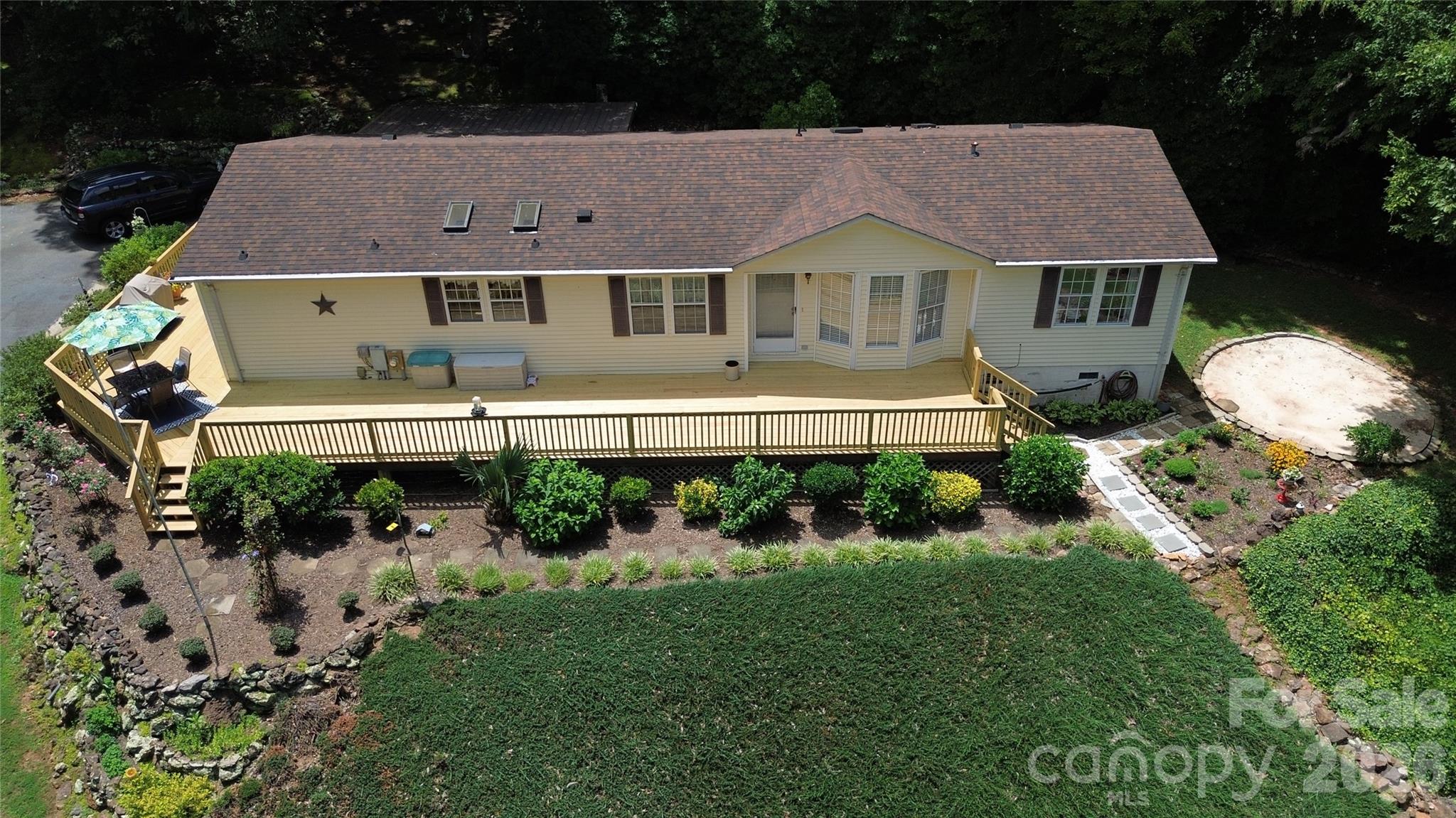 2172 Little Mountain Road